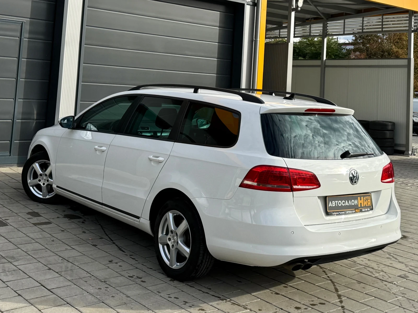 VW Passat 2.0TDI * LED* NAVI* , снимка 5 - Автомобили и джипове - 56567416