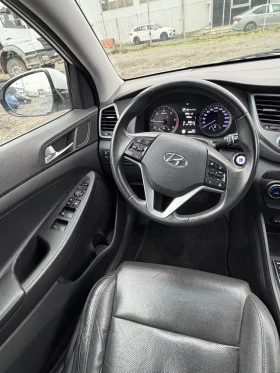 Hyundai Tucson 1, 7 crdi automat , 2 wd , full, снимка 12