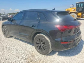 Audi Q8 E-Tron Prestige, снимка 2