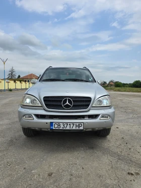     Mercedes-Benz ML 270 3