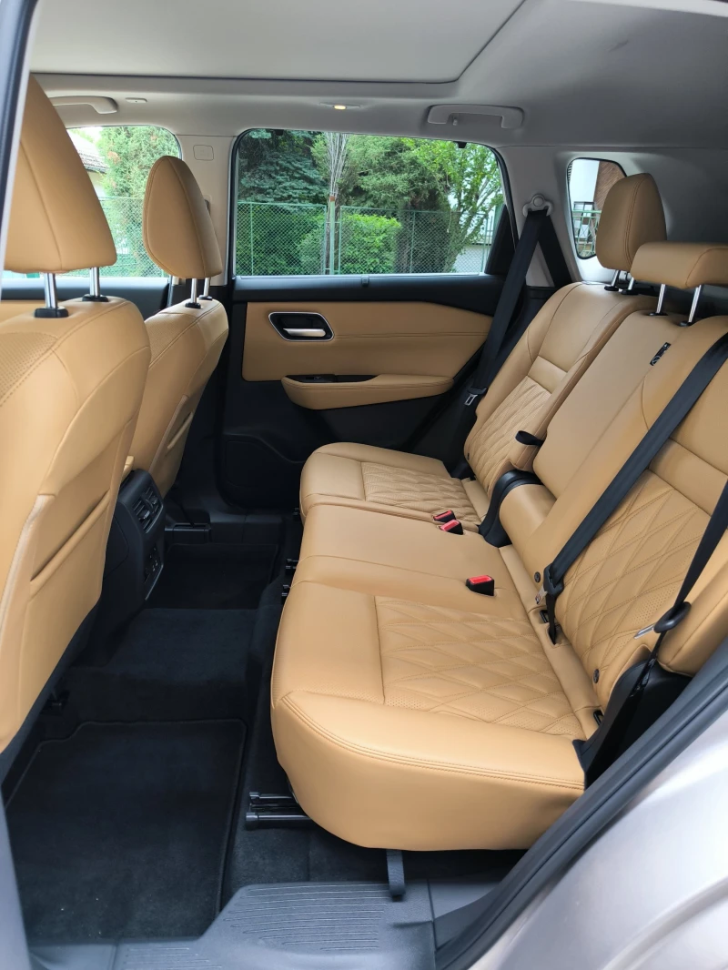 Nissan X-trail E-Power e-4orce Tekna Plus 4x4 с Каско, снимка 17 - Автомобили и джипове - 52542553