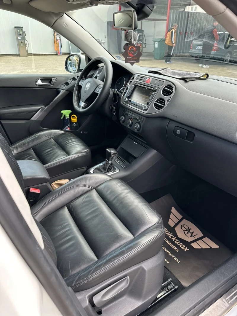 VW Tiguan, снимка 3 - Автомобили и джипове - 52096388