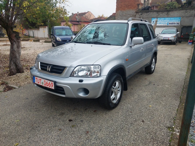 Honda Cr-v 2.0i--147kc-ТОП СЪСТОЯНИЕ, снимка 3 - Автомобили и джипове - 52478510