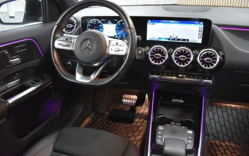 Mercedes-Benz GLA 200 d 4Matic AMG-Line, снимка 4 - Автомобили и джипове - 52478948