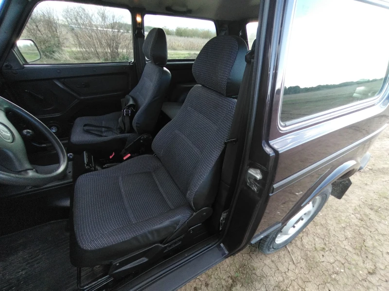 Lada Niva 1.7, снимка 8 - Автомобили и джипове - 52792694