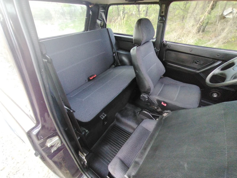 Lada Niva 1.7, снимка 16 - Автомобили и джипове - 52792694