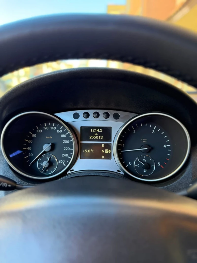 Mercedes-Benz ML 320 FACE* AMG* пакет, снимка 11 - Автомобили и джипове - 53054934