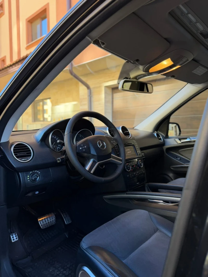 Mercedes-Benz ML 320 FACE* AMG* пакет, снимка 12 - Автомобили и джипове - 53054934
