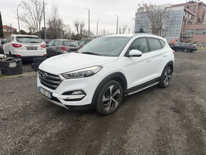 Hyundai Tucson 1, 7 crdi automat , 2 wd , full, снимка 3 - Автомобили и джипове - 53120145