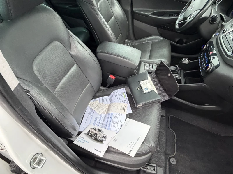 Hyundai Tucson 1, 7 crdi automat , 2 wd , full, снимка 13 - Автомобили и джипове - 53120145