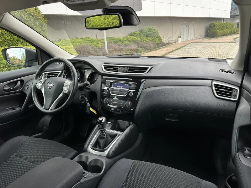 Nissan Qashqai 1.2 TURBO - 17999 лв. - 41017940 | Car24.bg