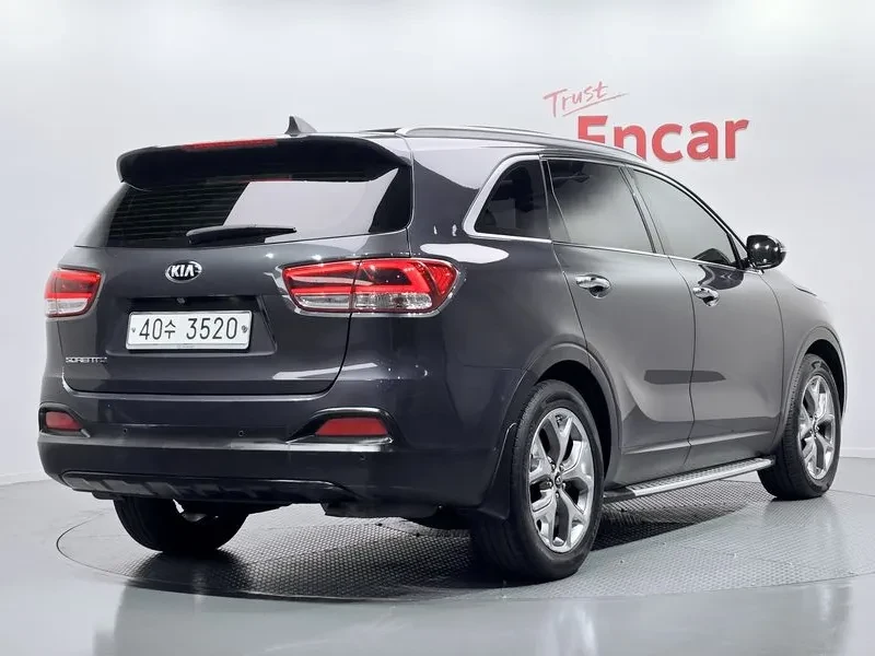 Kia Sorento 2.0 2WD PRESTIGE, снимка 2 - Автомобили и джипове - 56305577