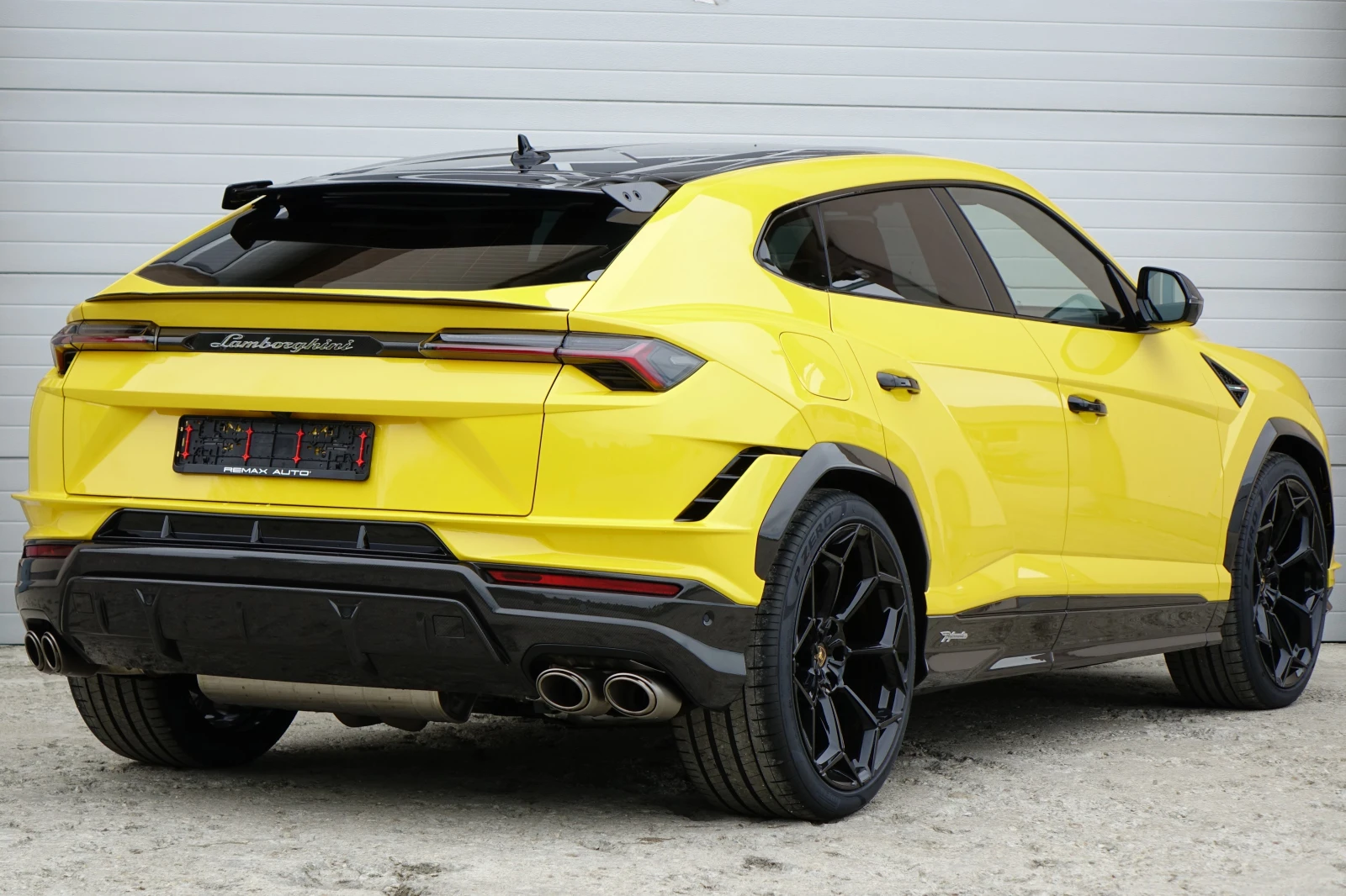Lamborghini Urus PERFORMANTE* CARBON* CERAMIC* AKRAPOVIC* 23"*  - изображение 8