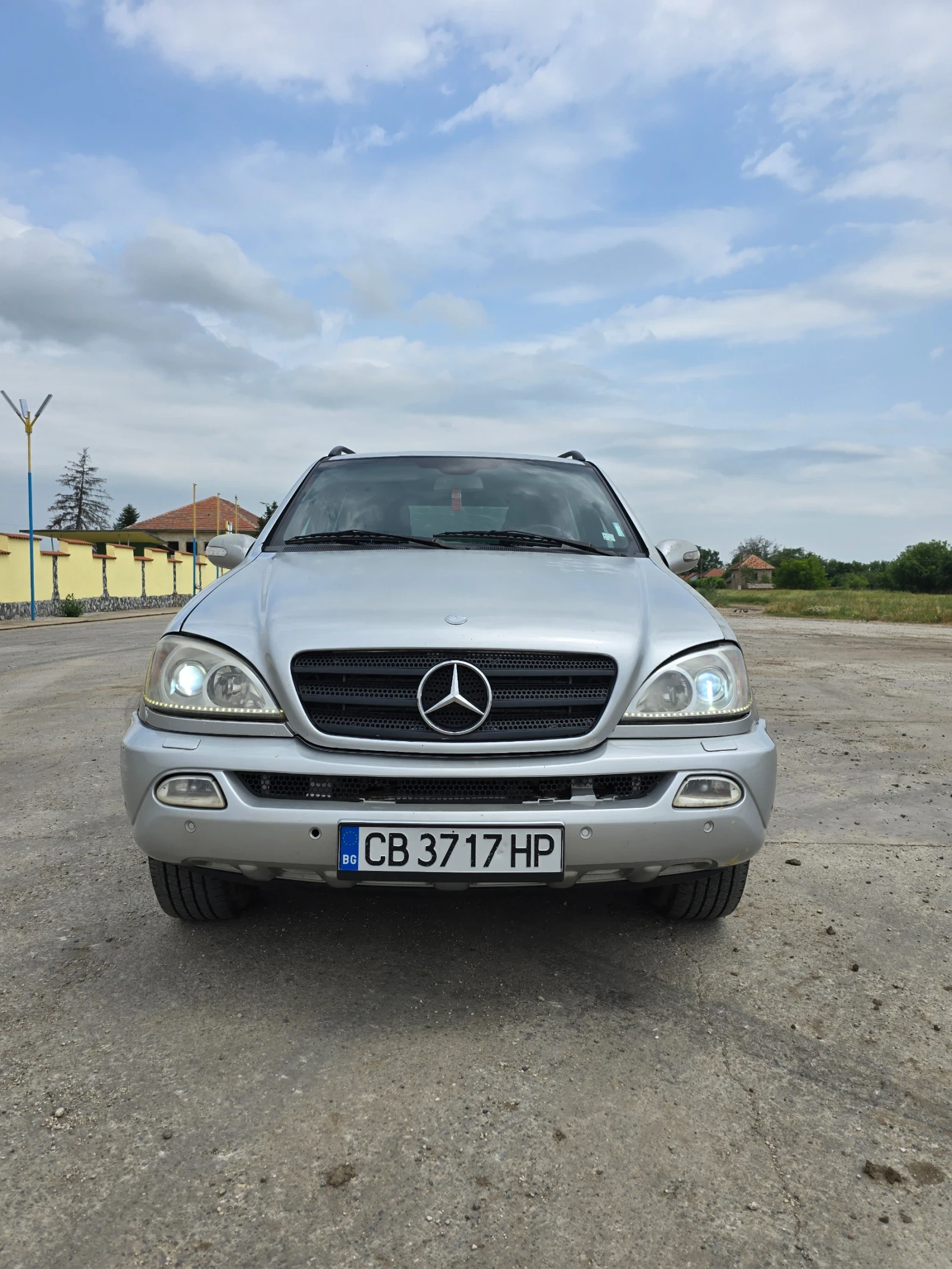Mercedes-Benz ML 270 3 - изображение 2