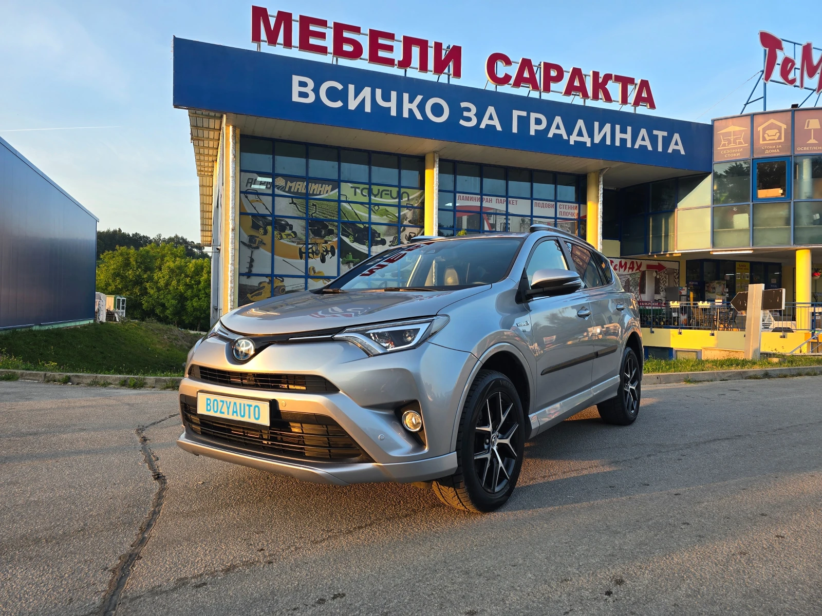 Toyota Rav4 LUXURY/FULL/128900км!!! - изображение 2