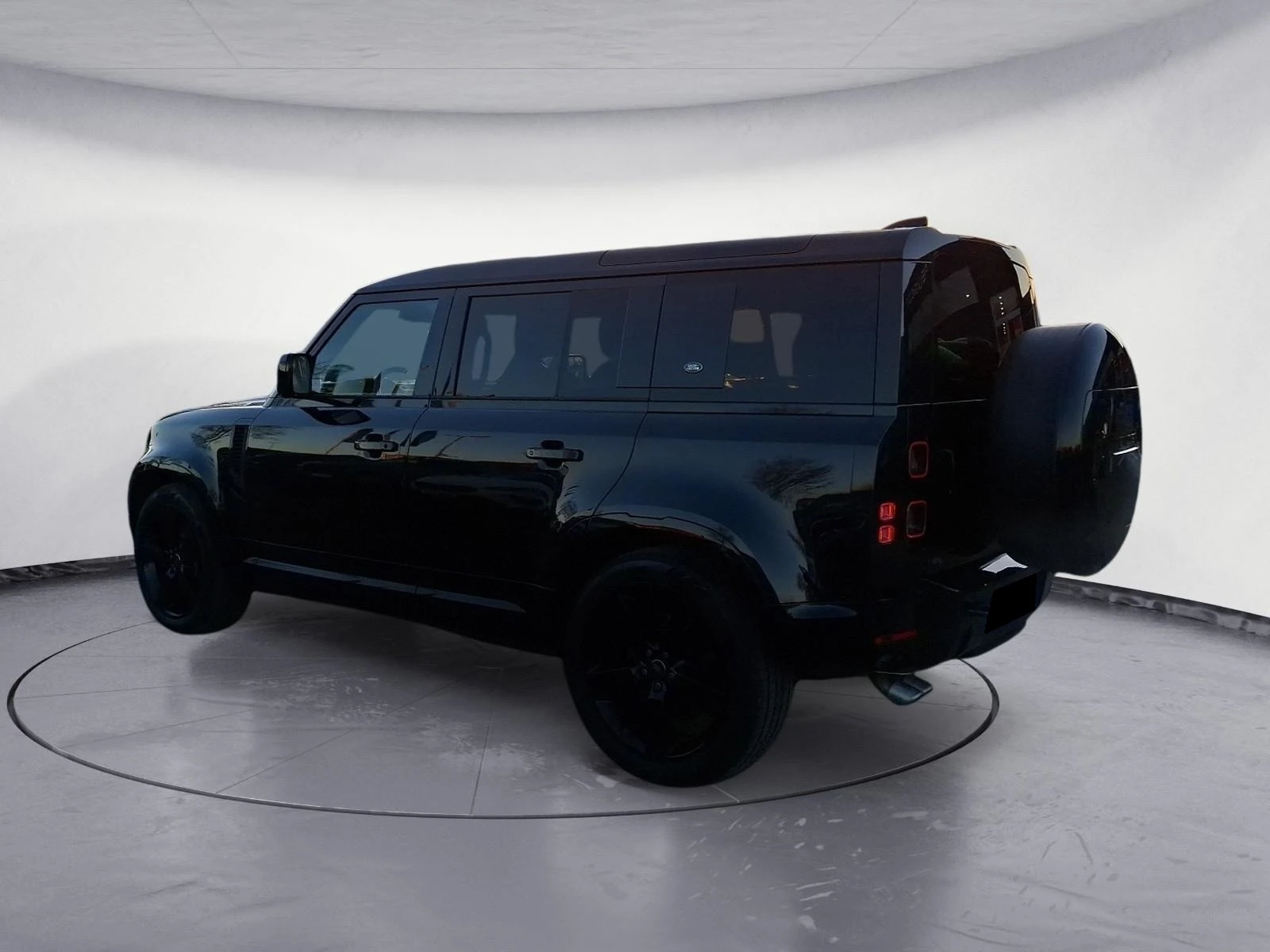 Land Rover Defender 110 P525 V8/BLACK PACK/MERIDIAN/LED/360/HEAD UP/ - изображение 4