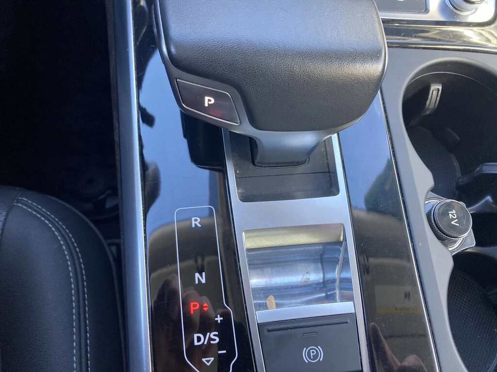 Audi Q8 55 Progressiv quattro* Hybrid* Tiptronic* PANO* 36 - изображение 9