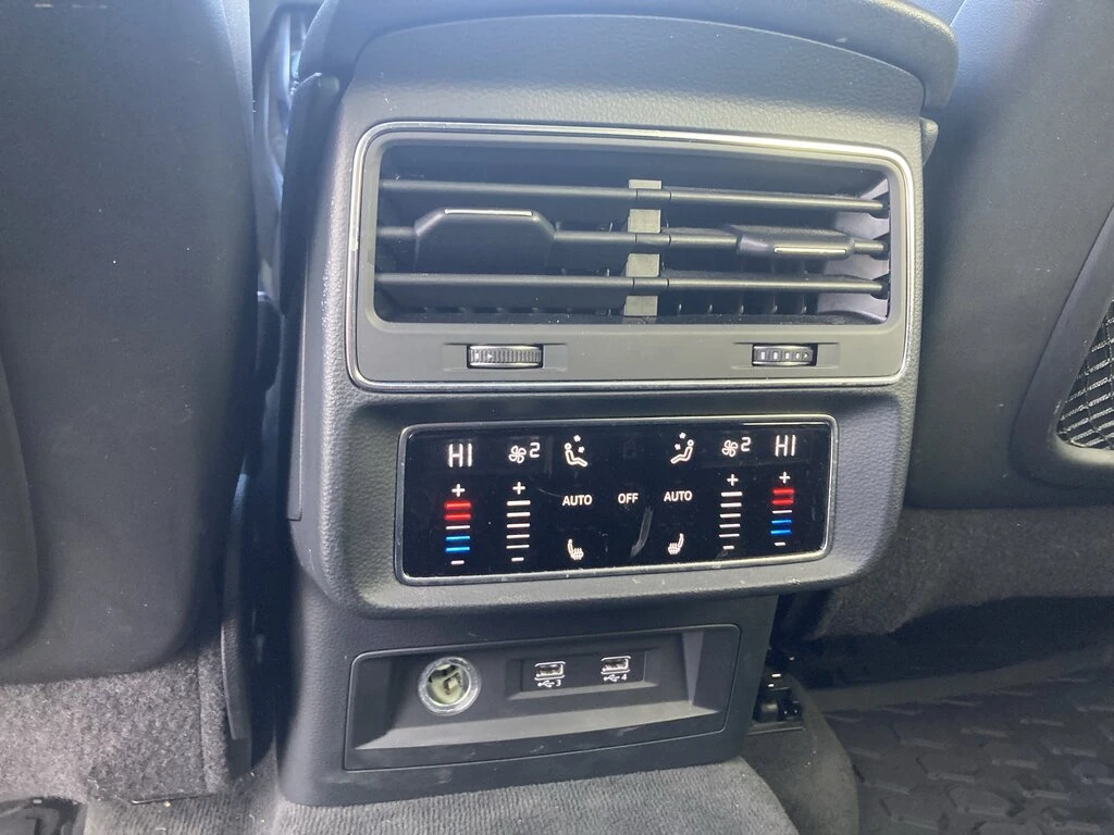 Audi Q8 55 Progressiv quattro* Hybrid* Tiptronic* PANO* 36 | Mobile.bg � ����������� 13