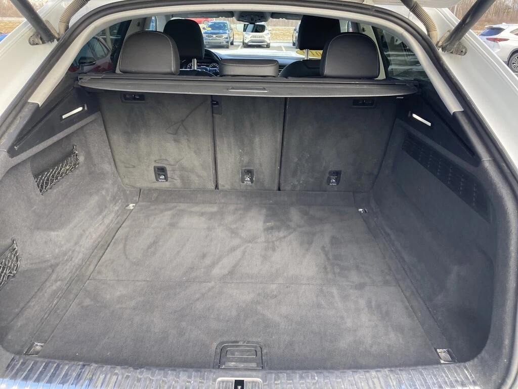 Audi Q8 55 Progressiv quattro* Hybrid* Tiptronic* PANO* 36 | Mobile.bg � ����������� 16