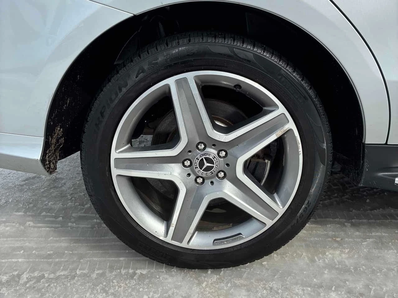 Mercedes-Benz GLE 400 * CARFAX * 360 * ПАНО * KEYLESS * ПОДГРЕВИ, снимка 11 - Автомобили и джипове - 53717266