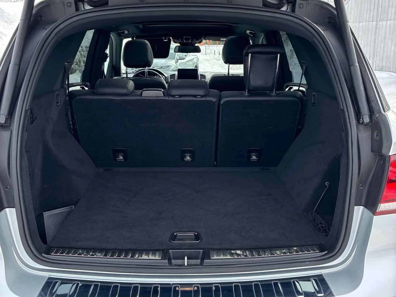 Mercedes-Benz GLE 400 * CARFAX * 360 * ПАНО * KEYLESS * ПОДГРЕВИ, снимка 14 - Автомобили и джипове - 53717266