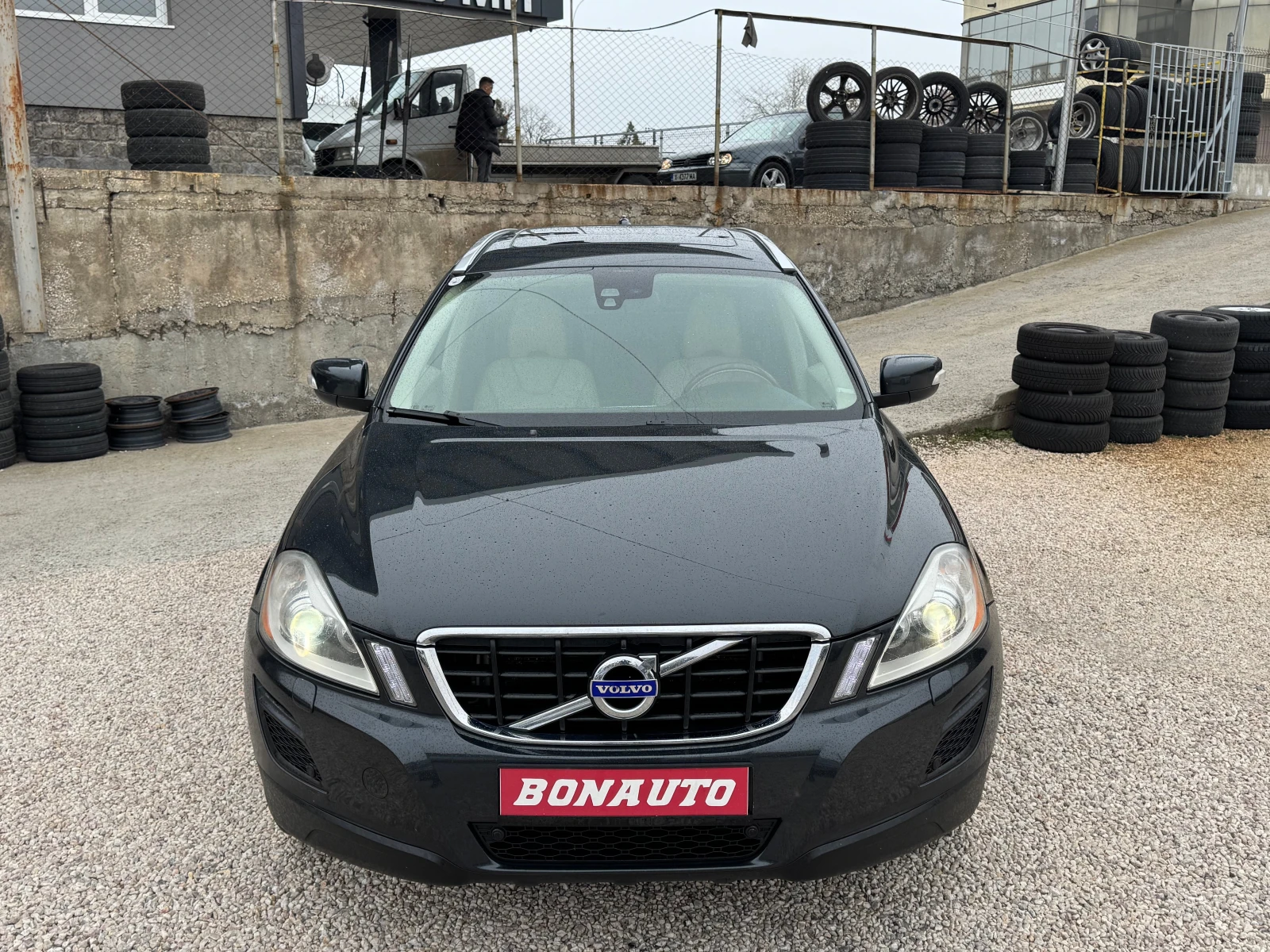 Volvo XC60 ФУЛ ЕКСТРИ, снимка 2 - Автомобили и джипове - 53721935