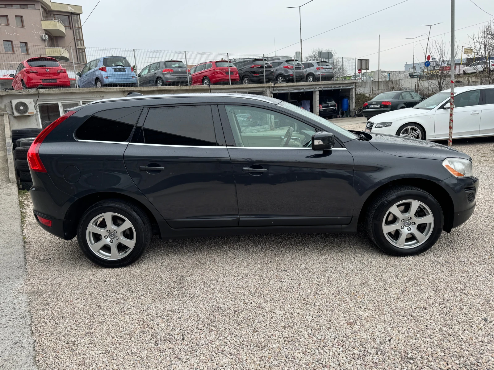 Volvo XC60 ФУЛ ЕКСТРИ, снимка 3 - Автомобили и джипове - 53721935
