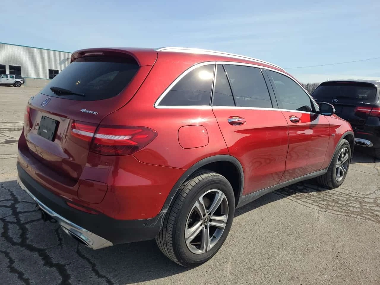 Mercedes-Benz GLC 350 350e | PANO | 360 | DISTRONIC | KEYLESS, снимка 3 - Автомобили и джипове - 53751446