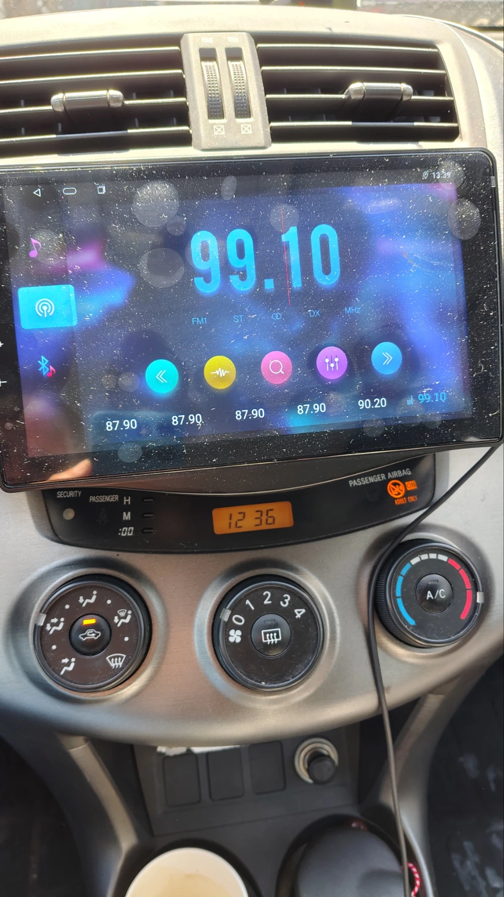 Toyota Rav4 2.2 D4D, снимка 7 - Автомобили и джипове - 54330688