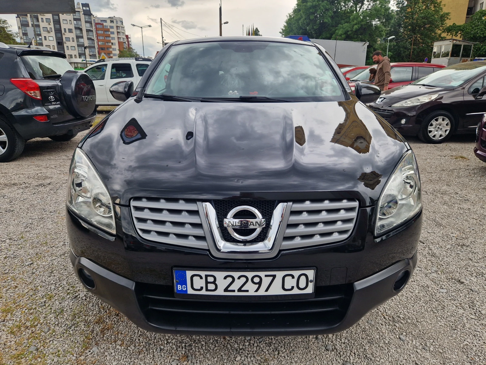 Nissan Qashqai 1, 5dci, снимка 2 - Автомобили и джипове - 54577170
