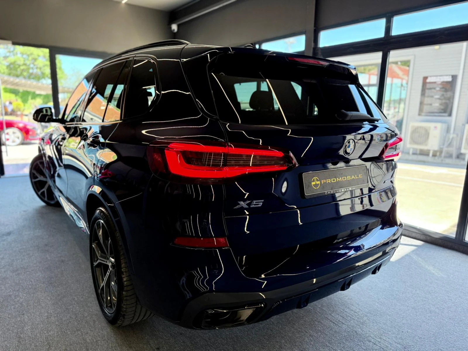 BMW X5 E* M Sport* Pano* Подгрев* Обдух* Лизинг , снимка 4 - Автомобили и джипове - 54736092