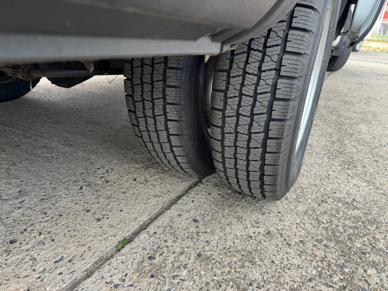 Iveco Daily 3.0HPI* 35C15* MAXI база - 4.60 метра, снимка 9 - Бусове и автобуси - 42834541