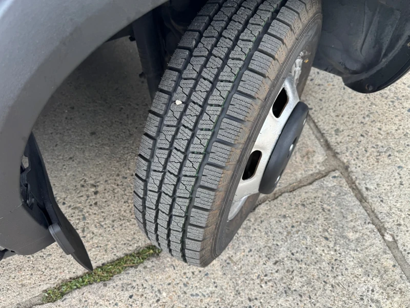 Iveco Daily 3.0HPI* 35C15* MAXI база - 4.60 метра, снимка 3 - Бусове и автобуси - 42834541