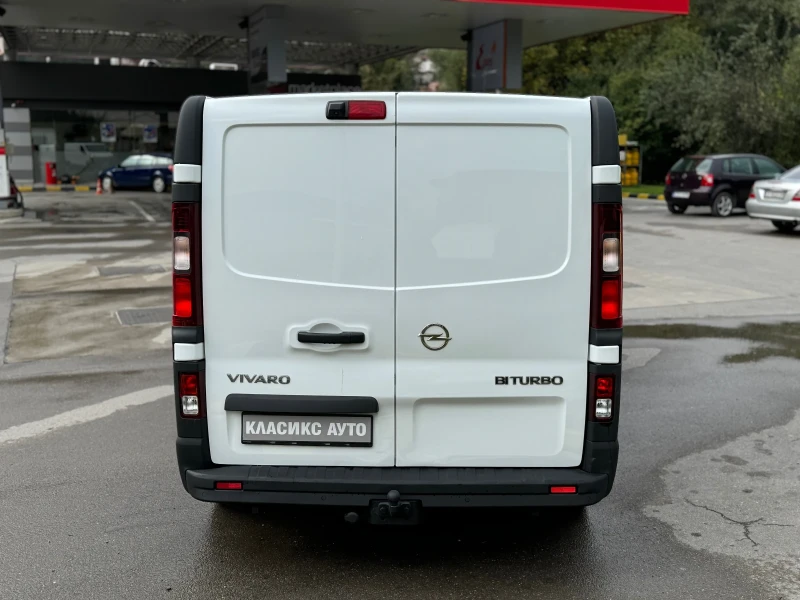 Opel Vivaro 1.6 DCI Euro 6B* Навигация* Печка* Климатик, снимка 7 - Бусове и автобуси - 47398098