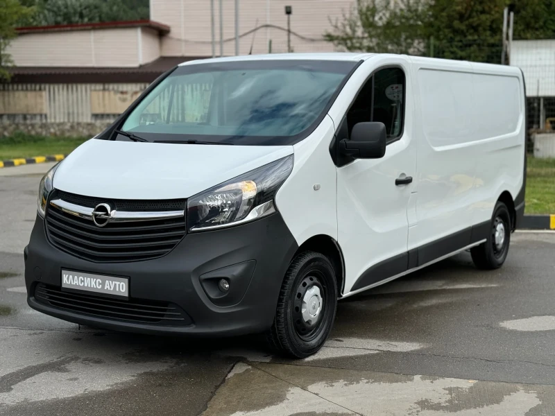 Opel Vivaro 1.6 DCI Euro 6B* Навигация* Печка* Климатик, снимка 10 - Бусове и автобуси - 47398098