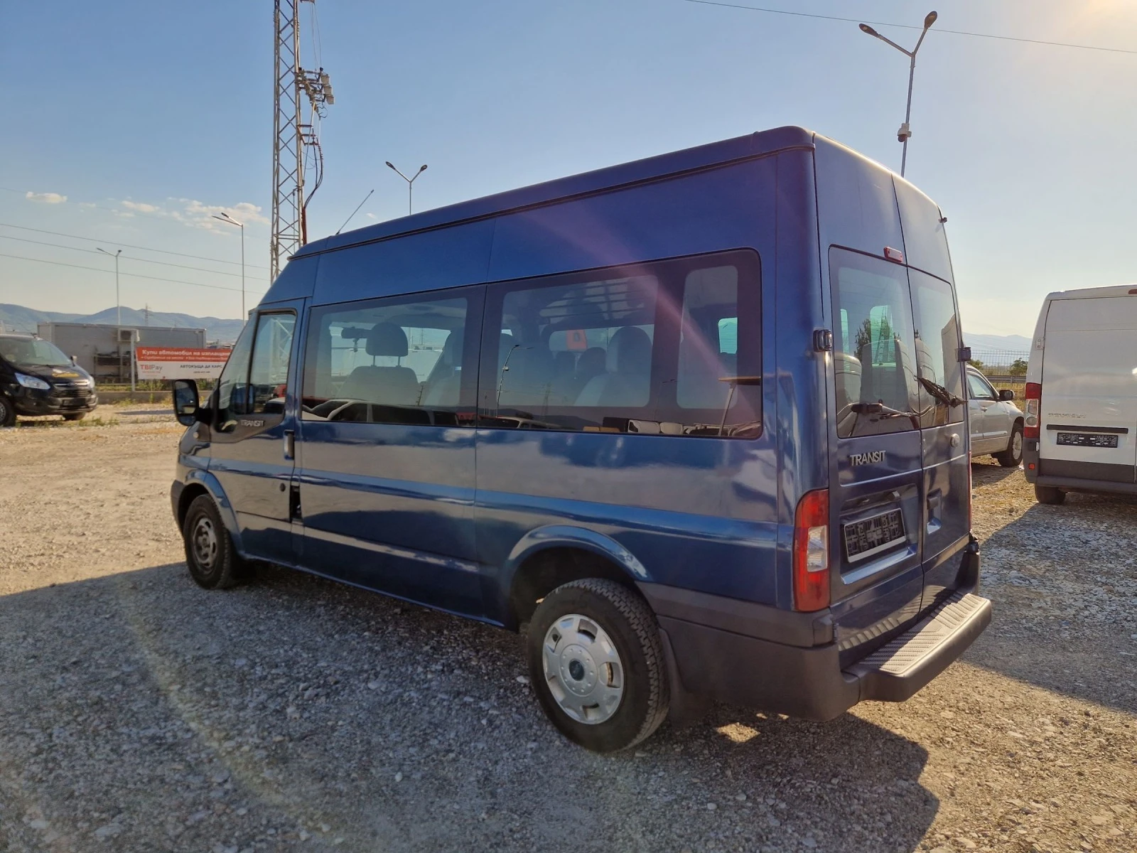 Ford Transit 8+ 1 maxxi  - изображение 4