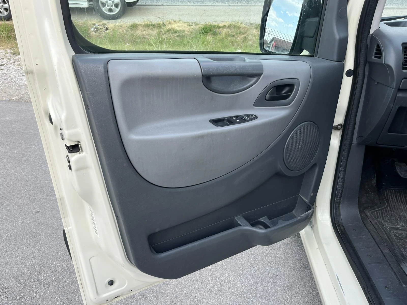 Citroen Jumpy 1.6HDI 90кс EURO 4 КЛИМАТИК - изображение 7