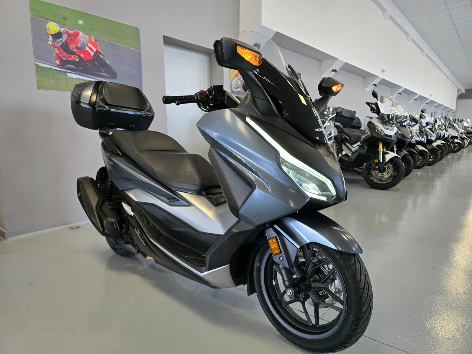 Honda Forza 350ie, ABS-TCS, Smart Box, 2023.! | Mobile.bg   1