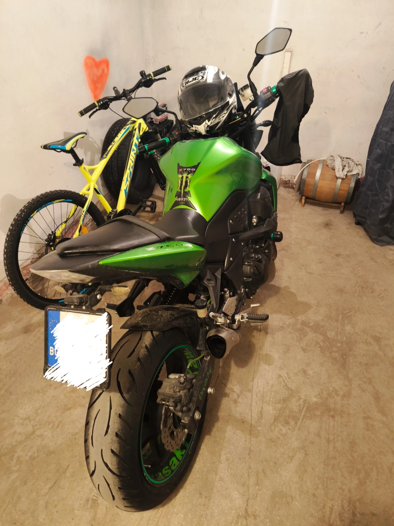 Kawasaki Z 750, снимка 2 - Мотоциклети и мототехника - 53745596