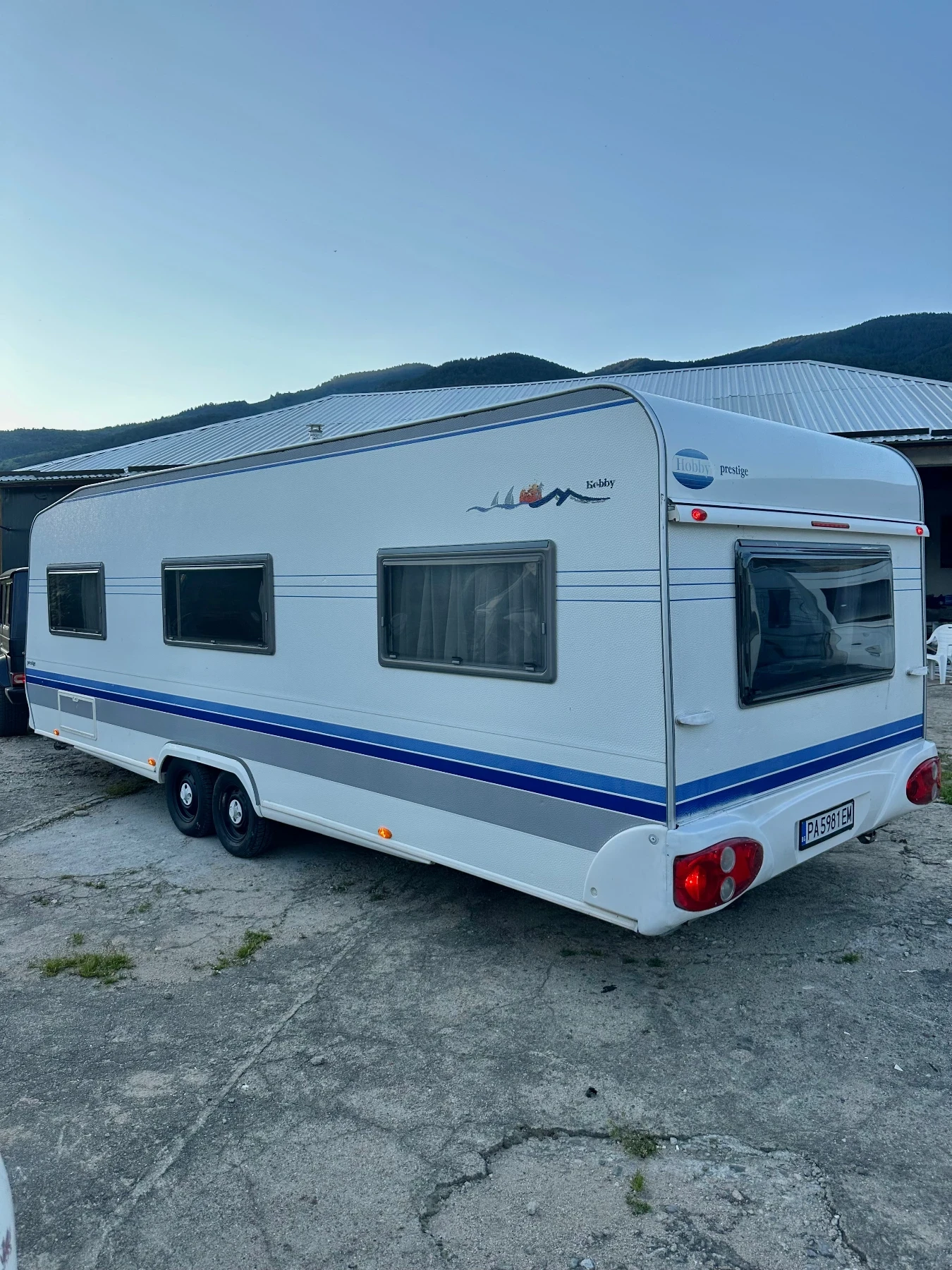 Каравана Hobby Prestige 650 /НОВ ВНОС/ РЕГИСТРИРАНА/ БАНЯ И WC - изображение 6