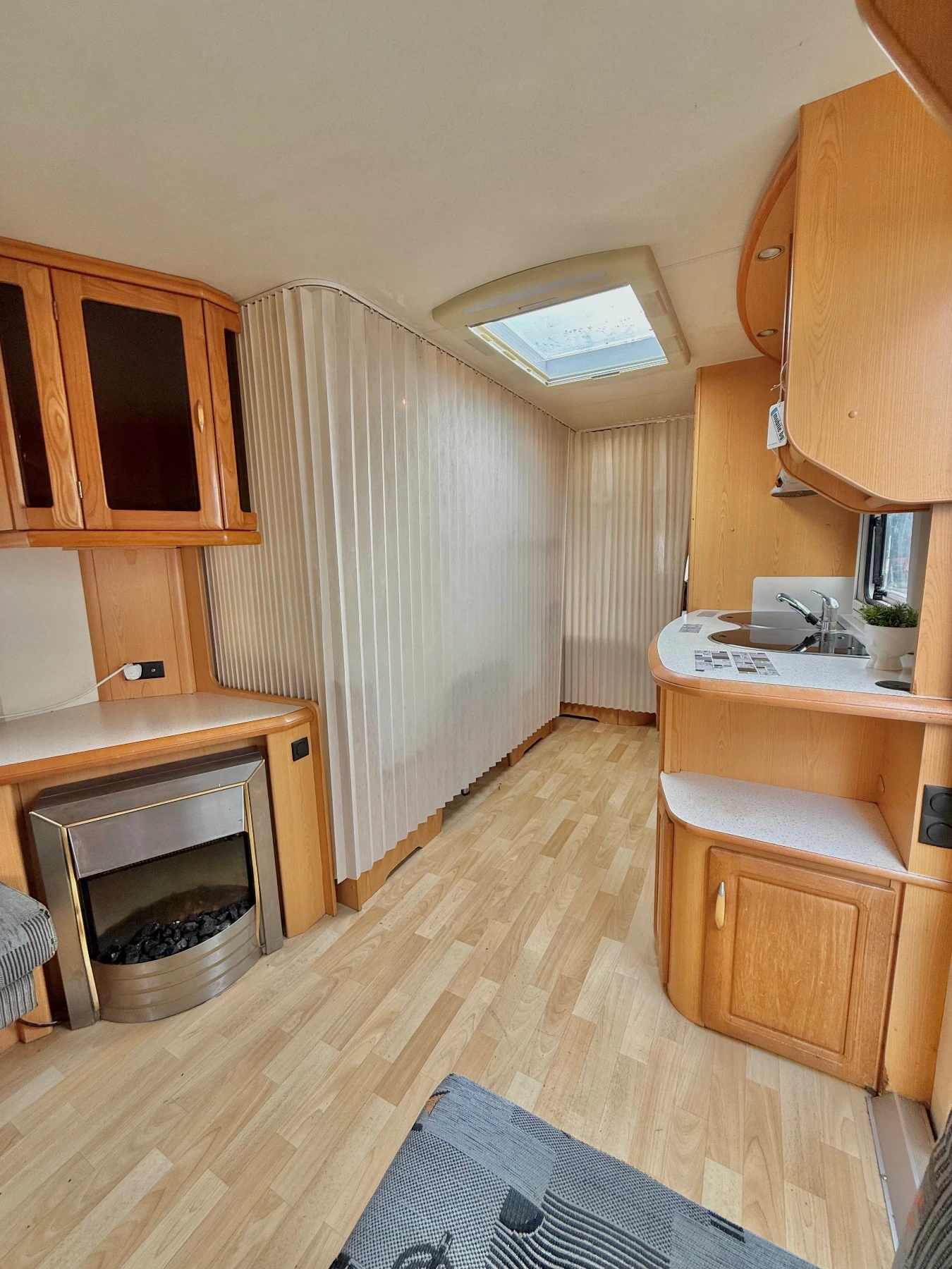  Hobby Prestige 650 / / /   WC | Mobile.bg   11