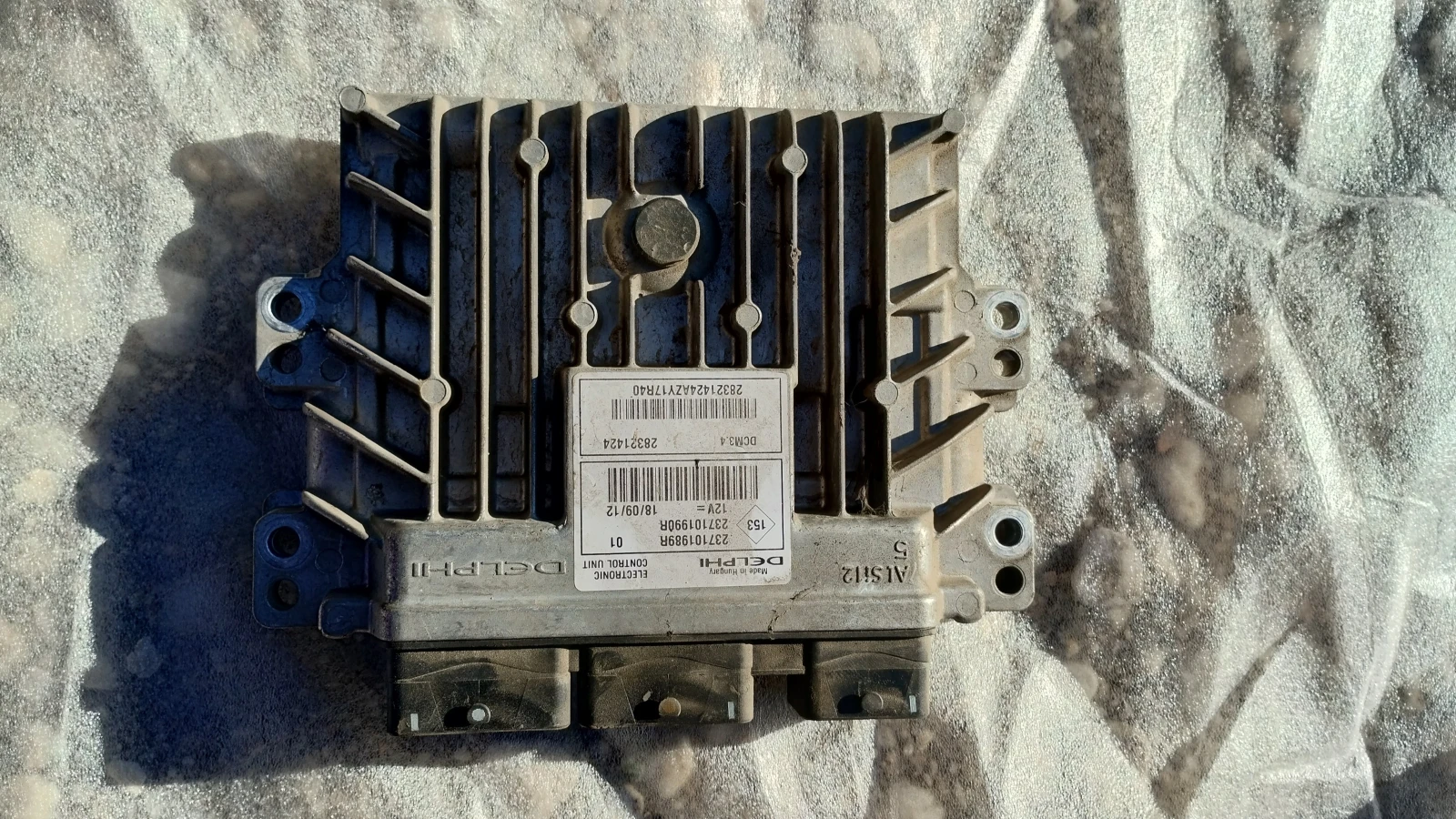    1,5 dci, 75Hp, 2012 ,  164000 . | Mobile.bg   8