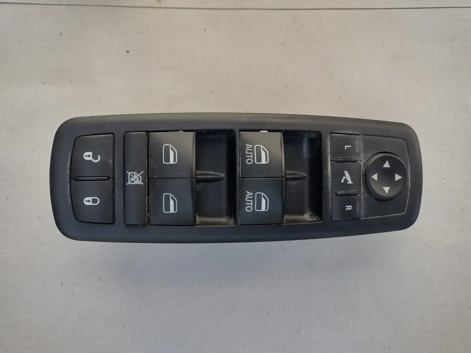 68271208AB ����� �� ���������� ��.������ / ��.���� ����� �� JEEP CHEROKEE KL | Mobile.bg � ����������� 1