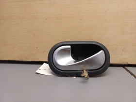 Дръжка вътрешна задна лява Рено Меган 1.9дци