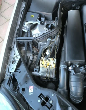 Mercedes-Benz E 270, снимка 13