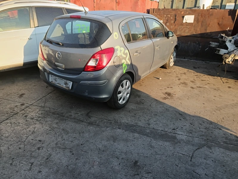 Opel Corsa 1.3mjet z13DTH, снимка 7 - Автомобили и джипове - 45613906