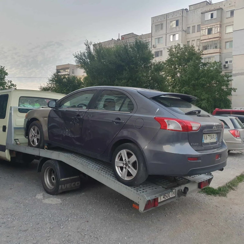 Mitsubishi Lancer, снимка 2 - Автомобили и джипове - 46793902