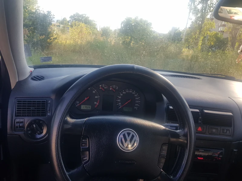 VW Golf Golf 4, снимка 4 - Автомобили и джипове - 46836646