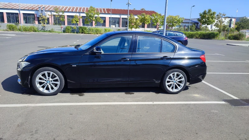 BMW 320 Modern, Head Up, Harman Kardon, Keyless, FULL, снимка 2 - Автомобили и джипове - 47384670