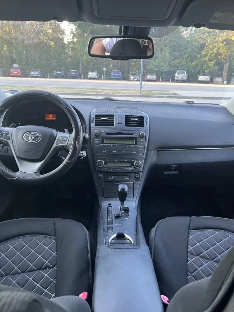 Toyota Avensis, снимка 4 - Автомобили и джипове - 47388275